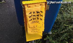 [P02] Pungi pentru animale de companie atașate unui coș de gunoi pe malul fluviul Rin,  din orașul Basel, Elveția. » foto by traian.leuca †
 - 
<span class="allrVoted glyphicon glyphicon-heart hidden" id="av585397"></span>
<a class="m-l-10 hidden" id="sv585397" onclick="voting_Foto_DelVot(,585397,10293)" role="button">șterge vot <span class="glyphicon glyphicon-remove"></span></a>
<a id="v9585397" class=" c-red"  onclick="voting_Foto_SetVot(585397)" role="button"><span class="glyphicon glyphicon-heart-empty"></span> <b>LIKE</b> = Votează poza</a> <img class="hidden"  id="f585397W9" src="/imagini/loader.gif" border="0" /><span class="AjErrMes hidden" id="e585397ErM"></span>