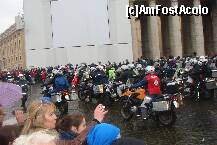 [P42] plecarea motociclistilor, un adevarat spectacol » foto by guesswhoo*
 - 
<span class="allrVoted glyphicon glyphicon-heart hidden" id="av248092"></span>
<a class="m-l-10 hidden" id="sv248092" onclick="voting_Foto_DelVot(,248092,10398)" role="button">șterge vot <span class="glyphicon glyphicon-remove"></span></a>
<a id="v9248092" class=" c-red"  onclick="voting_Foto_SetVot(248092)" role="button"><span class="glyphicon glyphicon-heart-empty"></span> <b>LIKE</b> = Votează poza</a> <img class="hidden"  id="f248092W9" src="/imagini/loader.gif" border="0" /><span class="AjErrMes hidden" id="e248092ErM"></span>