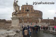 [P48] in apropierea Vaticanului, castelul Sant'Angelo » foto by guesswhoo*
 - 
<span class="allrVoted glyphicon glyphicon-heart hidden" id="av248104"></span>
<a class="m-l-10 hidden" id="sv248104" onclick="voting_Foto_DelVot(,248104,10398)" role="button">șterge vot <span class="glyphicon glyphicon-remove"></span></a>
<a id="v9248104" class=" c-red"  onclick="voting_Foto_SetVot(248104)" role="button"><span class="glyphicon glyphicon-heart-empty"></span> <b>LIKE</b> = Votează poza</a> <img class="hidden"  id="f248104W9" src="/imagini/loader.gif" border="0" /><span class="AjErrMes hidden" id="e248104ErM"></span>