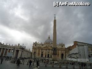 [P33] o ultimă imagine cu Piazza San Pietro » foto by marocanu21
 - 
<span class="allrVoted glyphicon glyphicon-heart hidden" id="av484003"></span>
<a class="m-l-10 hidden" id="sv484003" onclick="voting_Foto_DelVot(,484003,10398)" role="button">șterge vot <span class="glyphicon glyphicon-remove"></span></a>
<a id="v9484003" class=" c-red"  onclick="voting_Foto_SetVot(484003)" role="button"><span class="glyphicon glyphicon-heart-empty"></span> <b>LIKE</b> = Votează poza</a> <img class="hidden"  id="f484003W9" src="/imagini/loader.gif" border="0" /><span class="AjErrMes hidden" id="e484003ErM"></span>