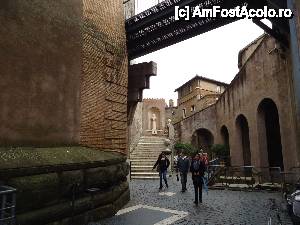 [P39] interior castel Sant'Angelo » foto by marocanu21
 - 
<span class="allrVoted glyphicon glyphicon-heart hidden" id="av484009"></span>
<a class="m-l-10 hidden" id="sv484009" onclick="voting_Foto_DelVot(,484009,10398)" role="button">șterge vot <span class="glyphicon glyphicon-remove"></span></a>
<a id="v9484009" class=" c-red"  onclick="voting_Foto_SetVot(484009)" role="button"><span class="glyphicon glyphicon-heart-empty"></span> <b>LIKE</b> = Votează poza</a> <img class="hidden"  id="f484009W9" src="/imagini/loader.gif" border="0" /><span class="AjErrMes hidden" id="e484009ErM"></span>