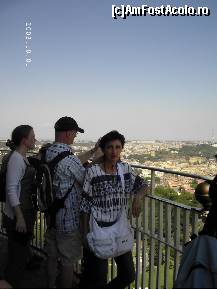 [P34] În balconul lanternei din vârful cupolei, toată lumea vrea să ia cu sine amintirea frumoasei privelişti de la înălţime. » foto by Costi
 - 
<span class="allrVoted glyphicon glyphicon-heart hidden" id="av48804"></span>
<a class="m-l-10 hidden" id="sv48804" onclick="voting_Foto_DelVot(,48804,10398)" role="button">șterge vot <span class="glyphicon glyphicon-remove"></span></a>
<a id="v948804" class=" c-red"  onclick="voting_Foto_SetVot(48804)" role="button"><span class="glyphicon glyphicon-heart-empty"></span> <b>LIKE</b> = Votează poza</a> <img class="hidden"  id="f48804W9" src="/imagini/loader.gif" border="0" /><span class="AjErrMes hidden" id="e48804ErM"></span>