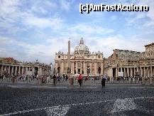 [P01] Vatican,Piața și Bazilica San Pietro - vedere dinspre Via delle Concilliazione » foto by mariana.olaru
 - 
<span class="allrVoted glyphicon glyphicon-heart hidden" id="av274630"></span>
<a class="m-l-10 hidden" id="sv274630" onclick="voting_Foto_DelVot(,274630,10398)" role="button">șterge vot <span class="glyphicon glyphicon-remove"></span></a>
<a id="v9274630" class=" c-red"  onclick="voting_Foto_SetVot(274630)" role="button"><span class="glyphicon glyphicon-heart-empty"></span> <b>LIKE</b> = Votează poza</a> <img class="hidden"  id="f274630W9" src="/imagini/loader.gif" border="0" /><span class="AjErrMes hidden" id="e274630ErM"></span>