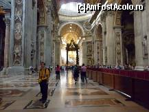 [P30] Vatican, Bazilica San Pietro - panoramă cu vedere spre baldachin și altarul principal, luminate de un minunat mănunchi de raze solare » foto by mariana.olaru
 - 
<span class="allrVoted glyphicon glyphicon-heart hidden" id="av274659"></span>
<a class="m-l-10 hidden" id="sv274659" onclick="voting_Foto_DelVot(,274659,10398)" role="button">șterge vot <span class="glyphicon glyphicon-remove"></span></a>
<a id="v9274659" class=" c-red"  onclick="voting_Foto_SetVot(274659)" role="button"><span class="glyphicon glyphicon-heart-empty"></span> <b>LIKE</b> = Votează poza</a> <img class="hidden"  id="f274659W9" src="/imagini/loader.gif" border="0" /><span class="AjErrMes hidden" id="e274659ErM"></span>