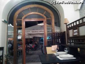 [P14] Intrarea la restaurantul 'Gustari' » foto by dorgo
 - 
<span class="allrVoted glyphicon glyphicon-heart hidden" id="av677955"></span>
<a class="m-l-10 hidden" id="sv677955" onclick="voting_Foto_DelVot(,677955,10418)" role="button">șterge vot <span class="glyphicon glyphicon-remove"></span></a>
<a id="v9677955" class=" c-red"  onclick="voting_Foto_SetVot(677955)" role="button"><span class="glyphicon glyphicon-heart-empty"></span> <b>LIKE</b> = Votează poza</a> <img class="hidden"  id="f677955W9" src="/imagini/loader.gif" border="0" /><span class="AjErrMes hidden" id="e677955ErM"></span>