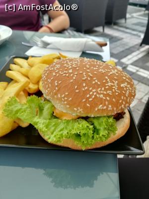 [P13] Meniu hamburger. » foto by tata123 🔱
 - 
<span class="allrVoted glyphicon glyphicon-heart hidden" id="av1257539"></span>
<a class="m-l-10 hidden" id="sv1257539" onclick="voting_Foto_DelVot(,1257539,10418)" role="button">șterge vot <span class="glyphicon glyphicon-remove"></span></a>
<a id="v91257539" class=" c-red"  onclick="voting_Foto_SetVot(1257539)" role="button"><span class="glyphicon glyphicon-heart-empty"></span> <b>LIKE</b> = Votează poza</a> <img class="hidden"  id="f1257539W9" src="/imagini/loader.gif" border="0" /><span class="AjErrMes hidden" id="e1257539ErM"></span>