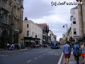 [P36] Oxford - High Street » foto by makuy*
 - 
<span class="allrVoted glyphicon glyphicon-heart hidden" id="av469008"></span>
<a class="m-l-10 hidden" id="sv469008" onclick="voting_Foto_DelVot(,469008,10595)" role="button">șterge vot <span class="glyphicon glyphicon-remove"></span></a>
<a id="v9469008" class=" c-red"  onclick="voting_Foto_SetVot(469008)" role="button"><span class="glyphicon glyphicon-heart-empty"></span> <b>LIKE</b> = Votează poza</a> <img class="hidden"  id="f469008W9" src="/imagini/loader.gif" border="0" /><span class="AjErrMes hidden" id="e469008ErM"></span>