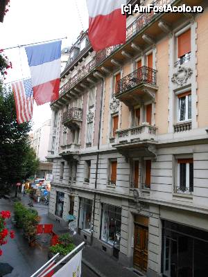 [P02] Lausanne - Strada Rue du Simplon, clădirea din faţa Hotelului A la Gare.  » foto by iulianic
 - 
<span class="allrVoted glyphicon glyphicon-heart hidden" id="av410795"></span>
<a class="m-l-10 hidden" id="sv410795" onclick="voting_Foto_DelVot(,410795,10638)" role="button">șterge vot <span class="glyphicon glyphicon-remove"></span></a>
<a id="v9410795" class=" c-red"  onclick="voting_Foto_SetVot(410795)" role="button"><span class="glyphicon glyphicon-heart-empty"></span> <b>LIKE</b> = Votează poza</a> <img class="hidden"  id="f410795W9" src="/imagini/loader.gif" border="0" /><span class="AjErrMes hidden" id="e410795ErM"></span>