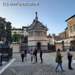 [P31] Bergamo, Città Alta, Piazza Duomo Bergamo Alta, Battistero » foto by mprofeanu
 - 
<span class="allrVoted glyphicon glyphicon-heart hidden" id="av1462799"></span>
<a class="m-l-10 hidden" id="sv1462799" onclick="voting_Foto_DelVot(,1462799,10639)" role="button">șterge vot <span class="glyphicon glyphicon-remove"></span></a>
<a id="v91462799" class=" c-red"  onclick="voting_Foto_SetVot(1462799)" role="button"><span class="glyphicon glyphicon-heart-empty"></span> <b>LIKE</b> = Votează poza</a> <img class="hidden"  id="f1462799W9" src="/imagini/loader.gif" border="0" /><span class="AjErrMes hidden" id="e1462799ErM"></span>