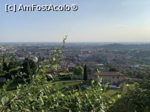 [P33] Bergamo Alta Citta,vedere spre ora;ul de jos » foto by AZE
 - 
<span class="allrVoted glyphicon glyphicon-heart hidden" id="av1455674"></span>
<a class="m-l-10 hidden" id="sv1455674" onclick="voting_Foto_DelVot(,1455674,10639)" role="button">șterge vot <span class="glyphicon glyphicon-remove"></span></a>
<a id="v91455674" class=" c-red"  onclick="voting_Foto_SetVot(1455674)" role="button"><span class="glyphicon glyphicon-heart-empty"></span> <b>LIKE</b> = Votează poza</a> <img class="hidden"  id="f1455674W9" src="/imagini/loader.gif" border="0" /><span class="AjErrMes hidden" id="e1455674ErM"></span>