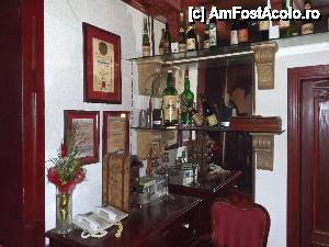 [P76] Restaurant Cafe Alexandar, Aranđelovac - interior » foto by Dragoș_MD
 - 
<span class="allrVoted glyphicon glyphicon-heart hidden" id="av612451"></span>
<a class="m-l-10 hidden" id="sv612451" onclick="voting_Foto_DelVot(,612451,10654)" role="button">șterge vot <span class="glyphicon glyphicon-remove"></span></a>
<a id="v9612451" class=" c-red"  onclick="voting_Foto_SetVot(612451)" role="button"><span class="glyphicon glyphicon-heart-empty"></span> <b>LIKE</b> = Votează poza</a> <img class="hidden"  id="f612451W9" src="/imagini/loader.gif" border="0" /><span class="AjErrMes hidden" id="e612451ErM"></span>