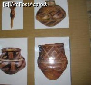 [P09] Cucuteni- exponate neolitice » foto by Michi
 - 
<span class="allrVoted glyphicon glyphicon-heart hidden" id="av1371363"></span>
<a class="m-l-10 hidden" id="sv1371363" onclick="voting_Foto_DelVot(,1371363,10662)" role="button">șterge vot <span class="glyphicon glyphicon-remove"></span></a>
<a id="v91371363" class=" c-red"  onclick="voting_Foto_SetVot(1371363)" role="button"><span class="glyphicon glyphicon-heart-empty"></span> <b>LIKE</b> = Votează poza</a> <img class="hidden"  id="f1371363W9" src="/imagini/loader.gif" border="0" /><span class="AjErrMes hidden" id="e1371363ErM"></span>