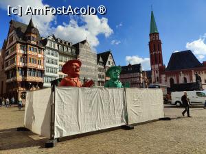 [P19] La pas prin Frankfurt; piața mare » foto by crismis
 - 
<span class="allrVoted glyphicon glyphicon-heart hidden" id="av1530105"></span>
<a class="m-l-10 hidden" id="sv1530105" onclick="voting_Foto_DelVot(,1530105,10913)" role="button">șterge vot <span class="glyphicon glyphicon-remove"></span></a>
<a id="v91530105" class=" c-red"  onclick="voting_Foto_SetVot(1530105)" role="button"><span class="glyphicon glyphicon-heart-empty"></span> <b>LIKE</b> = Votează poza</a> <img class="hidden"  id="f1530105W9" src="/imagini/loader.gif" border="0" /><span class="AjErrMes hidden" id="e1530105ErM"></span>