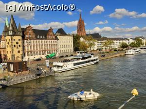 [P22] La pas prin Frankfurt » foto by crismis
 - 
<span class="allrVoted glyphicon glyphicon-heart hidden" id="av1530108"></span>
<a class="m-l-10 hidden" id="sv1530108" onclick="voting_Foto_DelVot(,1530108,10913)" role="button">șterge vot <span class="glyphicon glyphicon-remove"></span></a>
<a id="v91530108" class=" c-red"  onclick="voting_Foto_SetVot(1530108)" role="button"><span class="glyphicon glyphicon-heart-empty"></span> <b>LIKE</b> = Votează poza</a> <img class="hidden"  id="f1530108W9" src="/imagini/loader.gif" border="0" /><span class="AjErrMes hidden" id="e1530108ErM"></span>