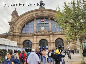 [P23] La pas prin Frankfurt; fațada Gării Central » foto by crismis
 - 
<span class="allrVoted glyphicon glyphicon-heart hidden" id="av1530109"></span>
<a class="m-l-10 hidden" id="sv1530109" onclick="voting_Foto_DelVot(,1530109,10913)" role="button">șterge vot <span class="glyphicon glyphicon-remove"></span></a>
<a id="v91530109" class=" c-red"  onclick="voting_Foto_SetVot(1530109)" role="button"><span class="glyphicon glyphicon-heart-empty"></span> <b>LIKE</b> = Votează poza</a> <img class="hidden"  id="f1530109W9" src="/imagini/loader.gif" border="0" /><span class="AjErrMes hidden" id="e1530109ErM"></span>