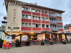 [P34] Hotel și Restaurant Paulaner am Dom » foto by crismis
 - 
<span class="allrVoted glyphicon glyphicon-heart hidden" id="av1530120"></span>
<a class="m-l-10 hidden" id="sv1530120" onclick="voting_Foto_DelVot(,1530120,10913)" role="button">șterge vot <span class="glyphicon glyphicon-remove"></span></a>
<a id="v91530120" class=" c-red"  onclick="voting_Foto_SetVot(1530120)" role="button"><span class="glyphicon glyphicon-heart-empty"></span> <b>LIKE</b> = Votează poza</a> <img class="hidden"  id="f1530120W9" src="/imagini/loader.gif" border="0" /><span class="AjErrMes hidden" id="e1530120ErM"></span>