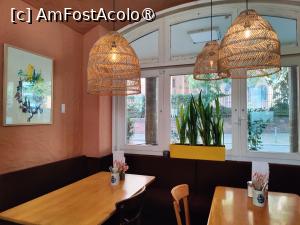 [P08] Metropol am Dom Cafe & Restaurant; interior » foto by crismis
 - 
<span class="allrVoted glyphicon glyphicon-heart hidden" id="av1530094"></span>
<a class="m-l-10 hidden" id="sv1530094" onclick="voting_Foto_DelVot(,1530094,10913)" role="button">șterge vot <span class="glyphicon glyphicon-remove"></span></a>
<a id="v91530094" class=" c-red"  onclick="voting_Foto_SetVot(1530094)" role="button"><span class="glyphicon glyphicon-heart-empty"></span> <b>LIKE</b> = Votează poza</a> <img class="hidden"  id="f1530094W9" src="/imagini/loader.gif" border="0" /><span class="AjErrMes hidden" id="e1530094ErM"></span>