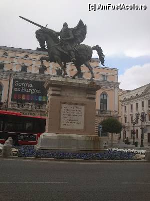 [P03] Statuia Cidului Campeador din fata Teatrului Principal.  » foto by alinaro
 - 
<span class="allrVoted glyphicon glyphicon-heart hidden" id="av358719"></span>
<a class="m-l-10 hidden" id="sv358719" onclick="voting_Foto_DelVot(,358719,10921)" role="button">șterge vot <span class="glyphicon glyphicon-remove"></span></a>
<a id="v9358719" class=" c-red"  onclick="voting_Foto_SetVot(358719)" role="button"><span class="glyphicon glyphicon-heart-empty"></span> <b>LIKE</b> = Votează poza</a> <img class="hidden"  id="f358719W9" src="/imagini/loader.gif" border="0" /><span class="AjErrMes hidden" id="e358719ErM"></span>