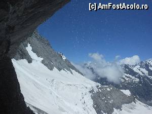 [P28] Jungfraujoch - Imagine de la terasele Eigerwand (2865 m).  » foto by iulianic
 - 
<span class="allrVoted glyphicon glyphicon-heart hidden" id="av370060"></span>
<a class="m-l-10 hidden" id="sv370060" onclick="voting_Foto_DelVot(,370060,10927)" role="button">șterge vot <span class="glyphicon glyphicon-remove"></span></a>
<a id="v9370060" class=" c-red"  onclick="voting_Foto_SetVot(370060)" role="button"><span class="glyphicon glyphicon-heart-empty"></span> <b>LIKE</b> = Votează poza</a> <img class="hidden"  id="f370060W9" src="/imagini/loader.gif" border="0" /><span class="AjErrMes hidden" id="e370060ErM"></span>