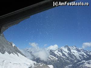 [P31] Jungfraujoch - Imagine de la terasele Eigerwand (2865 m).  » foto by iulianic
 - 
<span class="allrVoted glyphicon glyphicon-heart hidden" id="av370063"></span>
<a class="m-l-10 hidden" id="sv370063" onclick="voting_Foto_DelVot(,370063,10927)" role="button">șterge vot <span class="glyphicon glyphicon-remove"></span></a>
<a id="v9370063" class=" c-red"  onclick="voting_Foto_SetVot(370063)" role="button"><span class="glyphicon glyphicon-heart-empty"></span> <b>LIKE</b> = Votează poza</a> <img class="hidden"  id="f370063W9" src="/imagini/loader.gif" border="0" /><span class="AjErrMes hidden" id="e370063ErM"></span>