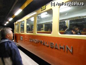 [P34] Jungfraujoch - Jungfraubahn, curat si elegant la 100 de ani.  » foto by iulianic
 - 
<span class="allrVoted glyphicon glyphicon-heart hidden" id="av370066"></span>
<a class="m-l-10 hidden" id="sv370066" onclick="voting_Foto_DelVot(,370066,10927)" role="button">șterge vot <span class="glyphicon glyphicon-remove"></span></a>
<a id="v9370066" class=" c-red"  onclick="voting_Foto_SetVot(370066)" role="button"><span class="glyphicon glyphicon-heart-empty"></span> <b>LIKE</b> = Votează poza</a> <img class="hidden"  id="f370066W9" src="/imagini/loader.gif" border="0" /><span class="AjErrMes hidden" id="e370066ErM"></span>