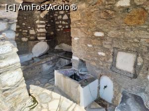 [P44] La pas prin Volax; izvoarele » foto by crismis
 - 
<span class="allrVoted glyphicon glyphicon-heart hidden" id="av1471827"></span>
<a class="m-l-10 hidden" id="sv1471827" onclick="voting_Foto_DelVot(,1471827,10936)" role="button">șterge vot <span class="glyphicon glyphicon-remove"></span></a>
<a id="v91471827" class=" c-red"  onclick="voting_Foto_SetVot(1471827)" role="button"><span class="glyphicon glyphicon-heart-empty"></span> <b>LIKE</b> = Votează poza</a> <img class="hidden"  id="f1471827W9" src="/imagini/loader.gif" border="0" /><span class="AjErrMes hidden" id="e1471827ErM"></span>