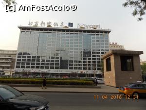 [P10] Beijing, Novotel Xin Qiao Hotel văzut de la Patiseria Vendome, de pe trotuarul opus » foto by mprofeanu
 - 
<span class="allrVoted glyphicon glyphicon-heart hidden" id="av762048"></span>
<a class="m-l-10 hidden" id="sv762048" onclick="voting_Foto_DelVot(,762048,10976)" role="button">șterge vot <span class="glyphicon glyphicon-remove"></span></a>
<a id="v9762048" class=" c-red"  onclick="voting_Foto_SetVot(762048)" role="button"><span class="glyphicon glyphicon-heart-empty"></span> <b>LIKE</b> = Votează poza</a> <img class="hidden"  id="f762048W9" src="/imagini/loader.gif" border="0" /><span class="AjErrMes hidden" id="e762048ErM"></span>