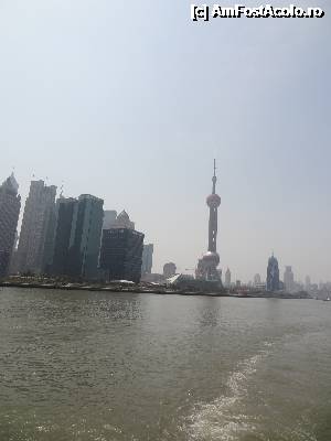 [P18] Pudong » foto by Marian Preda
 - 
<span class="allrVoted glyphicon glyphicon-heart hidden" id="av362325"></span>
<a class="m-l-10 hidden" id="sv362325" onclick="voting_Foto_DelVot(,362325,11037)" role="button">șterge vot <span class="glyphicon glyphicon-remove"></span></a>
<a id="v9362325" class=" c-red"  onclick="voting_Foto_SetVot(362325)" role="button"><span class="glyphicon glyphicon-heart-empty"></span> <b>LIKE</b> = Votează poza</a> <img class="hidden"  id="f362325W9" src="/imagini/loader.gif" border="0" /><span class="AjErrMes hidden" id="e362325ErM"></span>