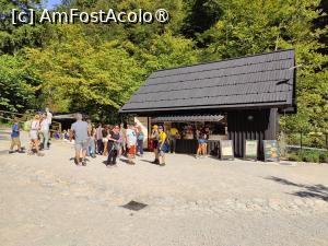 [P02] Centrul de Vizitare al Canionului Vintgar » foto by crismis
 - 
<span class="allrVoted glyphicon glyphicon-heart hidden" id="av1510681"></span>
<a class="m-l-10 hidden" id="sv1510681" onclick="voting_Foto_DelVot(,1510681,11040)" role="button">șterge vot <span class="glyphicon glyphicon-remove"></span></a>
<a id="v91510681" class=" c-red"  onclick="voting_Foto_SetVot(1510681)" role="button"><span class="glyphicon glyphicon-heart-empty"></span> <b>LIKE</b> = Votează poza</a> <img class="hidden"  id="f1510681W9" src="/imagini/loader.gif" border="0" /><span class="AjErrMes hidden" id="e1510681ErM"></span>