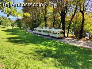 [P65] La plimbare în jurul lacului Bled » foto by crismis
 - 
<span class="allrVoted glyphicon glyphicon-heart hidden" id="av1513851"></span>
<a class="m-l-10 hidden" id="sv1513851" onclick="voting_Foto_DelVot(,1513851,11040)" role="button">șterge vot <span class="glyphicon glyphicon-remove"></span></a>
<a id="v91513851" class=" c-red"  onclick="voting_Foto_SetVot(1513851)" role="button"><span class="glyphicon glyphicon-heart-empty"></span> <b>LIKE</b> = Votează poza</a> <img class="hidden"  id="f1513851W9" src="/imagini/loader.gif" border="0" /><span class="AjErrMes hidden" id="e1513851ErM"></span>