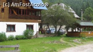 [P02] Cazare in satul Catunul de Piatra » foto by simplegirl
 - 
<span class="allrVoted glyphicon glyphicon-heart hidden" id="av892437"></span>
<a class="m-l-10 hidden" id="sv892437" onclick="voting_Foto_DelVot(,892437,11045)" role="button">șterge vot <span class="glyphicon glyphicon-remove"></span></a>
<a id="v9892437" class=" c-red"  onclick="voting_Foto_SetVot(892437)" role="button"><span class="glyphicon glyphicon-heart-empty"></span> <b>LIKE</b> = Votează poza</a> <img class="hidden"  id="f892437W9" src="/imagini/loader.gif" border="0" /><span class="AjErrMes hidden" id="e892437ErM"></span>