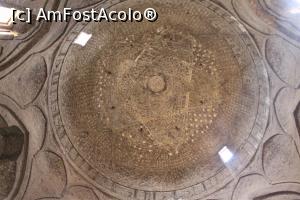 [P24] Isfahan, Masjid-e Jameh, Domul Taj al-Molk, Cupola rotundă cu cele 16 arce » foto by mprofeanu
 - 
<span class="allrVoted glyphicon glyphicon-heart hidden" id="av944379"></span>
<a class="m-l-10 hidden" id="sv944379" onclick="voting_Foto_DelVot(,944379,11142)" role="button">șterge vot <span class="glyphicon glyphicon-remove"></span></a>
<a id="v9944379" class=" c-red"  onclick="voting_Foto_SetVot(944379)" role="button"><span class="glyphicon glyphicon-heart-empty"></span> <b>LIKE</b> = Votează poza</a> <img class="hidden"  id="f944379W9" src="/imagini/loader.gif" border="0" /><span class="AjErrMes hidden" id="e944379ErM"></span>