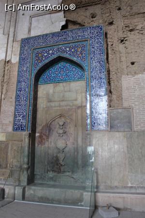 [P44] Isfahan, Masjid-e Jameh, Nișă pentru rugăciuni » foto by mprofeanu
 - 
<span class="allrVoted glyphicon glyphicon-heart hidden" id="av944399"></span>
<a class="m-l-10 hidden" id="sv944399" onclick="voting_Foto_DelVot(,944399,11142)" role="button">șterge vot <span class="glyphicon glyphicon-remove"></span></a>
<a id="v9944399" class=" c-red"  onclick="voting_Foto_SetVot(944399)" role="button"><span class="glyphicon glyphicon-heart-empty"></span> <b>LIKE</b> = Votează poza</a> <img class="hidden"  id="f944399W9" src="/imagini/loader.gif" border="0" /><span class="AjErrMes hidden" id="e944399ErM"></span>