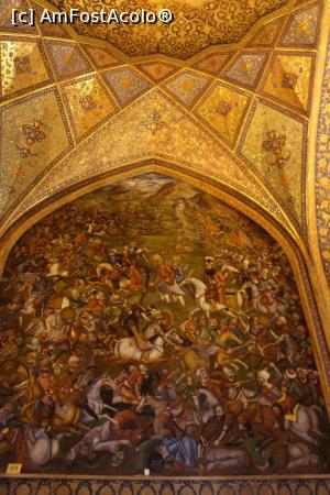 [P11] Isfahan, Palatul Chehelsotoon, Bătălia de la Chaldiran dintre Șahul Safavid Ismaeel și Sultanul Otoman Selim, victorie otomană » foto by mprofeanu
 - 
<span class="allrVoted glyphicon glyphicon-heart hidden" id="av965583"></span>
<a class="m-l-10 hidden" id="sv965583" onclick="voting_Foto_DelVot(,965583,11142)" role="button">șterge vot <span class="glyphicon glyphicon-remove"></span></a>
<a id="v9965583" class=" c-red"  onclick="voting_Foto_SetVot(965583)" role="button"><span class="glyphicon glyphicon-heart-empty"></span> <b>LIKE</b> = Votează poza</a> <img class="hidden"  id="f965583W9" src="/imagini/loader.gif" border="0" /><span class="AjErrMes hidden" id="e965583ErM"></span>