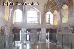 [P31] Isfahan, Palatul Chehelsotoon, Camerele din partea de sud prezintă și câteva capodopere iraniene » foto by mprofeanu
 - 
<span class="allrVoted glyphicon glyphicon-heart hidden" id="av965603"></span>
<a class="m-l-10 hidden" id="sv965603" onclick="voting_Foto_DelVot(,965603,11142)" role="button">șterge vot <span class="glyphicon glyphicon-remove"></span></a>
<a id="v9965603" class=" c-red"  onclick="voting_Foto_SetVot(965603)" role="button"><span class="glyphicon glyphicon-heart-empty"></span> <b>LIKE</b> = Votează poza</a> <img class="hidden"  id="f965603W9" src="/imagini/loader.gif" border="0" /><span class="AjErrMes hidden" id="e965603ErM"></span>