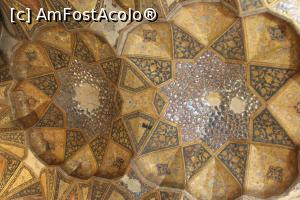 [P63] Isfahan, Palatul Hasht Behesht, Sală de așteptare, Cupola » foto by mprofeanu
 - 
<span class="allrVoted glyphicon glyphicon-heart hidden" id="av965635"></span>
<a class="m-l-10 hidden" id="sv965635" onclick="voting_Foto_DelVot(,965635,11142)" role="button">șterge vot <span class="glyphicon glyphicon-remove"></span></a>
<a id="v9965635" class=" c-red"  onclick="voting_Foto_SetVot(965635)" role="button"><span class="glyphicon glyphicon-heart-empty"></span> <b>LIKE</b> = Votează poza</a> <img class="hidden"  id="f965635W9" src="/imagini/loader.gif" border="0" /><span class="AjErrMes hidden" id="e965635ErM"></span>