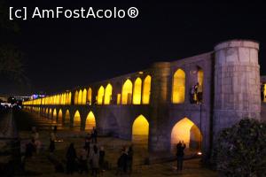 [P17] Isfahan, Podul Si o She cu deschideri arcuite și piloni la nivelul inferior, la cel superior cu bolți » foto by mprofeanu
 - 
<span class="allrVoted glyphicon glyphicon-heart hidden" id="av968286"></span>
<a class="m-l-10 hidden" id="sv968286" onclick="voting_Foto_DelVot(,968286,11142)" role="button">șterge vot <span class="glyphicon glyphicon-remove"></span></a>
<a id="v9968286" class=" c-red"  onclick="voting_Foto_SetVot(968286)" role="button"><span class="glyphicon glyphicon-heart-empty"></span> <b>LIKE</b> = Votează poza</a> <img class="hidden"  id="f968286W9" src="/imagini/loader.gif" border="0" /><span class="AjErrMes hidden" id="e968286ErM"></span>