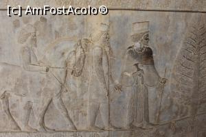 [P21] Persepolis, Palatul Apadana, Marea Poartă din Est, Basorelief, Primul este un șambelan Persan urmat de Armeni » foto by mprofeanu
 - 
<span class="allrVoted glyphicon glyphicon-heart hidden" id="av876040"></span>
<a class="m-l-10 hidden" id="sv876040" onclick="voting_Foto_DelVot(,876040,11195)" role="button">șterge vot <span class="glyphicon glyphicon-remove"></span></a>
<a id="v9876040" class=" c-red"  onclick="voting_Foto_SetVot(876040)" role="button"><span class="glyphicon glyphicon-heart-empty"></span> <b>LIKE</b> = Votează poza</a> <img class="hidden"  id="f876040W9" src="/imagini/loader.gif" border="0" /><span class="AjErrMes hidden" id="e876040ErM"></span>