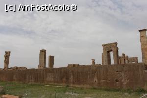 [P30] Persepolis, Palatul Hadish, temelia din imense blocuri de piatră și mai puține coloane » foto by mprofeanu
 - 
<span class="allrVoted glyphicon glyphicon-heart hidden" id="av876049"></span>
<a class="m-l-10 hidden" id="sv876049" onclick="voting_Foto_DelVot(,876049,11195)" role="button">șterge vot <span class="glyphicon glyphicon-remove"></span></a>
<a id="v9876049" class=" c-red"  onclick="voting_Foto_SetVot(876049)" role="button"><span class="glyphicon glyphicon-heart-empty"></span> <b>LIKE</b> = Votează poza</a> <img class="hidden"  id="f876049W9" src="/imagini/loader.gif" border="0" /><span class="AjErrMes hidden" id="e876049ErM"></span>