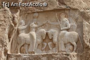 [P70] Naqsh-e Rostam, Încoronarea lui Ardashir I” fondatorul Imperiului Sasanid primind inelul regalității de la Mazda Ahura » foto by mprofeanu
 - 
<span class="allrVoted glyphicon glyphicon-heart hidden" id="av876089"></span>
<a class="m-l-10 hidden" id="sv876089" onclick="voting_Foto_DelVot(,876089,11195)" role="button">șterge vot <span class="glyphicon glyphicon-remove"></span></a>
<a id="v9876089" class=" c-red"  onclick="voting_Foto_SetVot(876089)" role="button"><span class="glyphicon glyphicon-heart-empty"></span> <b>LIKE</b> = Votează poza</a> <img class="hidden"  id="f876089W9" src="/imagini/loader.gif" border="0" /><span class="AjErrMes hidden" id="e876089ErM"></span>