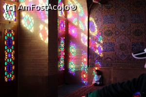 [P13] Shiraz, Moscheea Nasir al-Molk, Copiii erau foarte încântați de multitudinea modelelor și culorilor, turiștii se pozau pe rând acolo...  » foto by mprofeanu
 - 
<span class="allrVoted glyphicon glyphicon-heart hidden" id="av908790"></span>
<a class="m-l-10 hidden" id="sv908790" onclick="voting_Foto_DelVot(,908790,11195)" role="button">șterge vot <span class="glyphicon glyphicon-remove"></span></a>
<a id="v9908790" class=" c-red"  onclick="voting_Foto_SetVot(908790)" role="button"><span class="glyphicon glyphicon-heart-empty"></span> <b>LIKE</b> = Votează poza</a> <img class="hidden"  id="f908790W9" src="/imagini/loader.gif" border="0" /><span class="AjErrMes hidden" id="e908790ErM"></span>