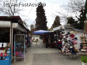 [P33] S-au deschis câteva tarabe în Sf. Constantin şi Elena » foto by irinad
 - 
<span class="allrVoted glyphicon glyphicon-heart hidden" id="av848431"></span>
<a class="m-l-10 hidden" id="sv848431" onclick="voting_Foto_DelVot(,848431,11202)" role="button">șterge vot <span class="glyphicon glyphicon-remove"></span></a>
<a id="v9848431" class=" c-red"  onclick="voting_Foto_SetVot(848431)" role="button"><span class="glyphicon glyphicon-heart-empty"></span> <b>LIKE</b> = Votează poza</a> <img class="hidden"  id="f848431W9" src="/imagini/loader.gif" border="0" /><span class="AjErrMes hidden" id="e848431ErM"></span>