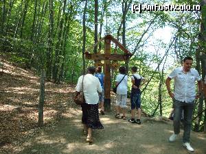 [P23] Mănăstirea Prislop: un popas de închinăciune în drum spre Peștera Cuviosului Sihastru Ioan de la Prislop » foto by mariana.olaru
 - 
<span class="allrVoted glyphicon glyphicon-heart hidden" id="av386015"></span>
<a class="m-l-10 hidden" id="sv386015" onclick="voting_Foto_DelVot(,386015,11234)" role="button">șterge vot <span class="glyphicon glyphicon-remove"></span></a>
<a id="v9386015" class=" c-red"  onclick="voting_Foto_SetVot(386015)" role="button"><span class="glyphicon glyphicon-heart-empty"></span> <b>LIKE</b> = Votează poza</a> <img class="hidden"  id="f386015W9" src="/imagini/loader.gif" border="0" /><span class="AjErrMes hidden" id="e386015ErM"></span>