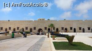 [P16] • Citadela Qaitbay » foto by elenaadina
 - 
<span class="allrVoted glyphicon glyphicon-heart hidden" id="av1488636"></span>
<a class="m-l-10 hidden" id="sv1488636" onclick="voting_Foto_DelVot(,1488636,11270)" role="button">șterge vot <span class="glyphicon glyphicon-remove"></span></a>
<a id="v91488636" class=" c-red"  onclick="voting_Foto_SetVot(1488636)" role="button"><span class="glyphicon glyphicon-heart-empty"></span> <b>LIKE</b> = Votează poza</a> <img class="hidden"  id="f1488636W9" src="/imagini/loader.gif" border="0" /><span class="AjErrMes hidden" id="e1488636ErM"></span>