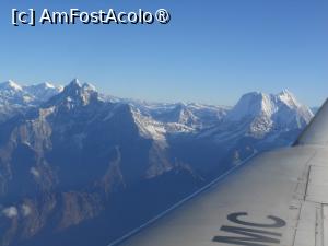 [P24] Nepal - Himalaya văzută din avion. » foto by iulianic
 - 
<span class="allrVoted glyphicon glyphicon-heart hidden" id="av1457634"></span>
<a class="m-l-10 hidden" id="sv1457634" onclick="voting_Foto_DelVot(,1457634,11367)" role="button">șterge vot <span class="glyphicon glyphicon-remove"></span></a>
<a id="v91457634" class=" c-red"  onclick="voting_Foto_SetVot(1457634)" role="button"><span class="glyphicon glyphicon-heart-empty"></span> <b>LIKE</b> = Votează poza</a> <img class="hidden"  id="f1457634W9" src="/imagini/loader.gif" border="0" /><span class="AjErrMes hidden" id="e1457634ErM"></span>