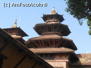 [P12] Patan - În Piața Patan Durbar. Templu pagodă. » foto by iulianic
 - 
<span class="allrVoted glyphicon glyphicon-heart hidden" id="av1468675"></span>
<a class="m-l-10 hidden" id="sv1468675" onclick="voting_Foto_DelVot(,1468675,11367)" role="button">șterge vot <span class="glyphicon glyphicon-remove"></span></a>
<a id="v91468675" class=" c-red"  onclick="voting_Foto_SetVot(1468675)" role="button"><span class="glyphicon glyphicon-heart-empty"></span> <b>LIKE</b> = Votează poza</a> <img class="hidden"  id="f1468675W9" src="/imagini/loader.gif" border="0" /><span class="AjErrMes hidden" id="e1468675ErM"></span>