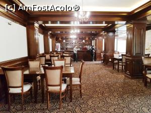 [P03] Barul » foto by DOINITA
 - 
<span class="allrVoted glyphicon glyphicon-heart hidden" id="av1034329"></span>
<a class="m-l-10 hidden" id="sv1034329" onclick="voting_Foto_DelVot(,1034329,11439)" role="button">șterge vot <span class="glyphicon glyphicon-remove"></span></a>
<a id="v91034329" class=" c-red"  onclick="voting_Foto_SetVot(1034329)" role="button"><span class="glyphicon glyphicon-heart-empty"></span> <b>LIKE</b> = Votează poza</a> <img class="hidden"  id="f1034329W9" src="/imagini/loader.gif" border="0" /><span class="AjErrMes hidden" id="e1034329ErM"></span>