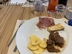 [P45] Tryp Lisboa Caparica Mar - cină » foto by nicole33
 - 
<span class="allrVoted glyphicon glyphicon-heart hidden" id="av1475287"></span>
<a class="m-l-10 hidden" id="sv1475287" onclick="voting_Foto_DelVot(,1475287,11454)" role="button">șterge vot <span class="glyphicon glyphicon-remove"></span></a>
<a id="v91475287" class=" c-red"  onclick="voting_Foto_SetVot(1475287)" role="button"><span class="glyphicon glyphicon-heart-empty"></span> <b>LIKE</b> = Votează poza</a> <img class="hidden"  id="f1475287W9" src="/imagini/loader.gif" border="0" /><span class="AjErrMes hidden" id="e1475287ErM"></span>