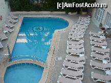 [P03] Piscina hotelului Las Arenas ,cu sectiunea pt cei mici cea pana in acel grilaj care avea cam 40 cm adancime » foto by bogdan 75
 - 
<span class="allrVoted glyphicon glyphicon-heart hidden" id="av321370"></span>
<a class="m-l-10 hidden" id="sv321370" onclick="voting_Foto_DelVot(,321370,11588)" role="button">șterge vot <span class="glyphicon glyphicon-remove"></span></a>
<a id="v9321370" class=" c-red"  onclick="voting_Foto_SetVot(321370)" role="button"><span class="glyphicon glyphicon-heart-empty"></span> <b>LIKE</b> = Votează poza</a> <img class="hidden"  id="f321370W9" src="/imagini/loader.gif" border="0" /><span class="AjErrMes hidden" id="e321370ErM"></span>