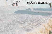 [P08] Pamukkale - Terasele care inca au apa si namol » foto by raluca1984
 - 
<span class="allrVoted glyphicon glyphicon-heart hidden" id="av330320"></span>
<a class="m-l-10 hidden" id="sv330320" onclick="voting_Foto_DelVot(,330320,11675)" role="button">șterge vot <span class="glyphicon glyphicon-remove"></span></a>
<a id="v9330320" class=" c-red"  onclick="voting_Foto_SetVot(330320)" role="button"><span class="glyphicon glyphicon-heart-empty"></span> <b>LIKE</b> = Votează poza</a> <img class="hidden"  id="f330320W9" src="/imagini/loader.gif" border="0" /><span class="AjErrMes hidden" id="e330320ErM"></span>